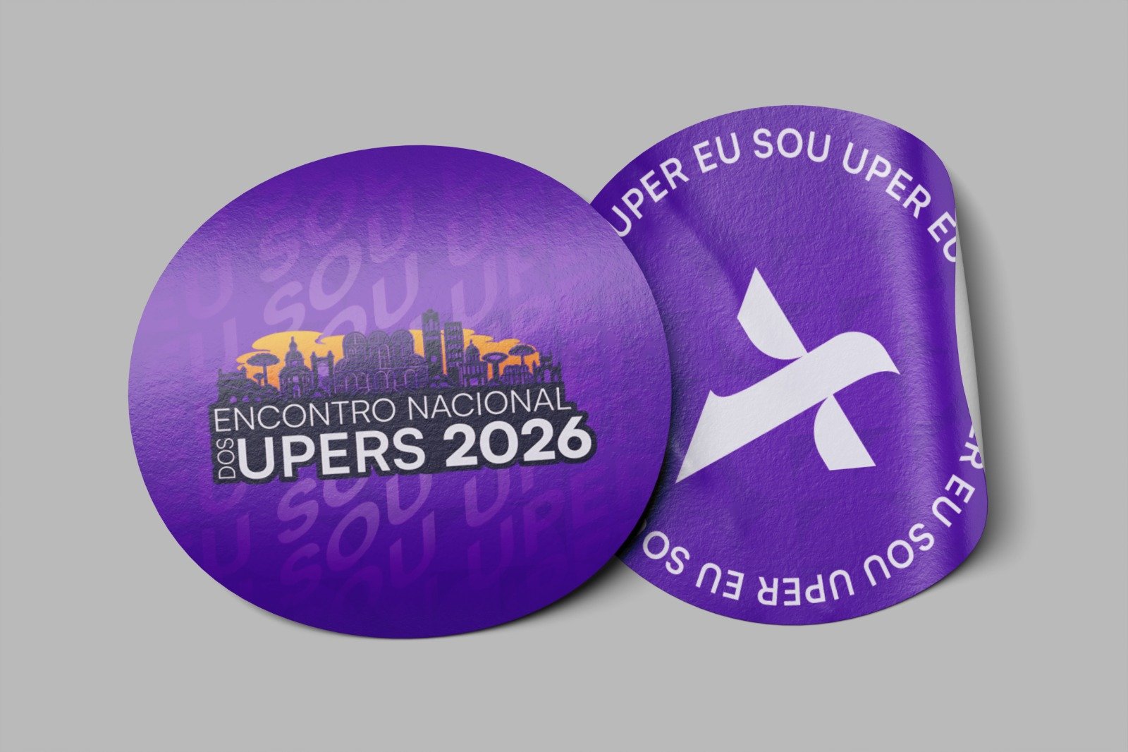 Adesivos e bottons 'Eu sou Uper' do ENUPERS 2026
