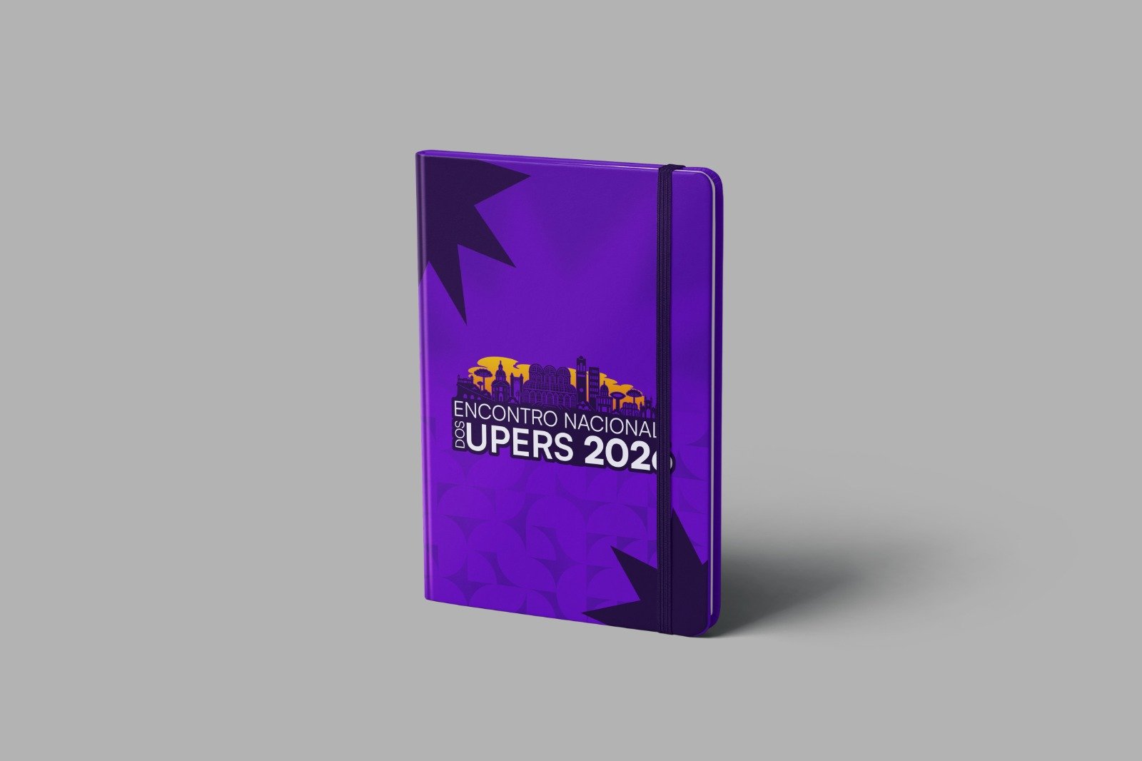 Caderno do participante do ENUPERS 2026 em pé